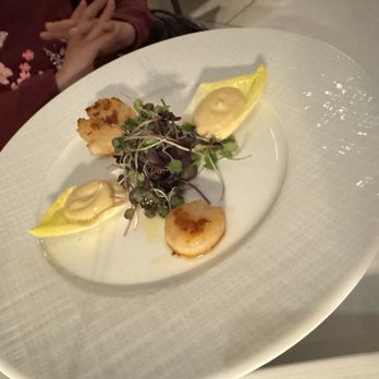 Estiatorio Milos - Scallops - Seafood Near Me - New York, New York Estiatorio Milos - Scallops - Seafood Near Me - New York, New York