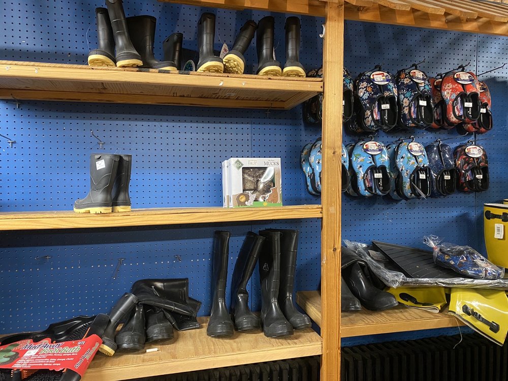 COUNTRYMAX Updated August 2024 77 Photos 7485 Shawnee Rd, North