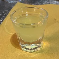 Baldassarre - Un buon limoncello offerto dalla casa