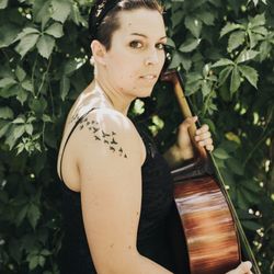 Solo cello and wedding cellist, Kat