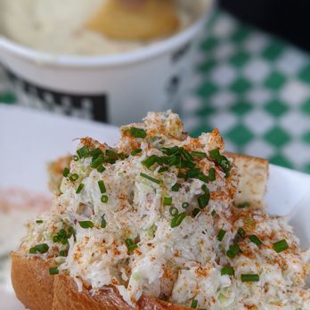 Pike Place Chowder - Crab roll - Seafood Near Me - Seattle, Washington