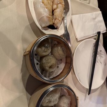Dim Sum Palace - shrimp rice noodle roll, duck dumpling, taro dumpling - Dim Sum Near Me - New York, New York Dim Sum Palace - shrimp rice noodle roll, duck dumpling, taro dumpling - Dim Sum Near Me - New York, New York