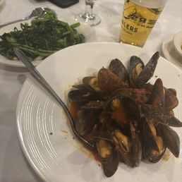 Mussels and Broccoli Rabe Mussels and Broccoli Rabe