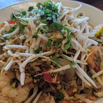 Star Noodle - Singapore noodles - Asian Fusion Near Me - Lahaina, Hawaii Star Noodle - Singapore noodles - Asian Fusion Near Me - Lahaina, Hawaii