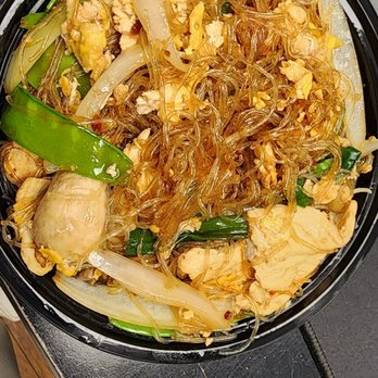 Emerald Thai Restaurant - Ordered take out lunch, Pad Woon Sen chicken.  Very delicious just the right amount of heat ordered medium. - Thai Near Me - Davie, Florida