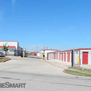 CubeSmart Self Storage - Self Storage Near Me - Hutto, Texas