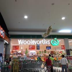 Woolworths - Mt Gravatt Plaza - Store entrance