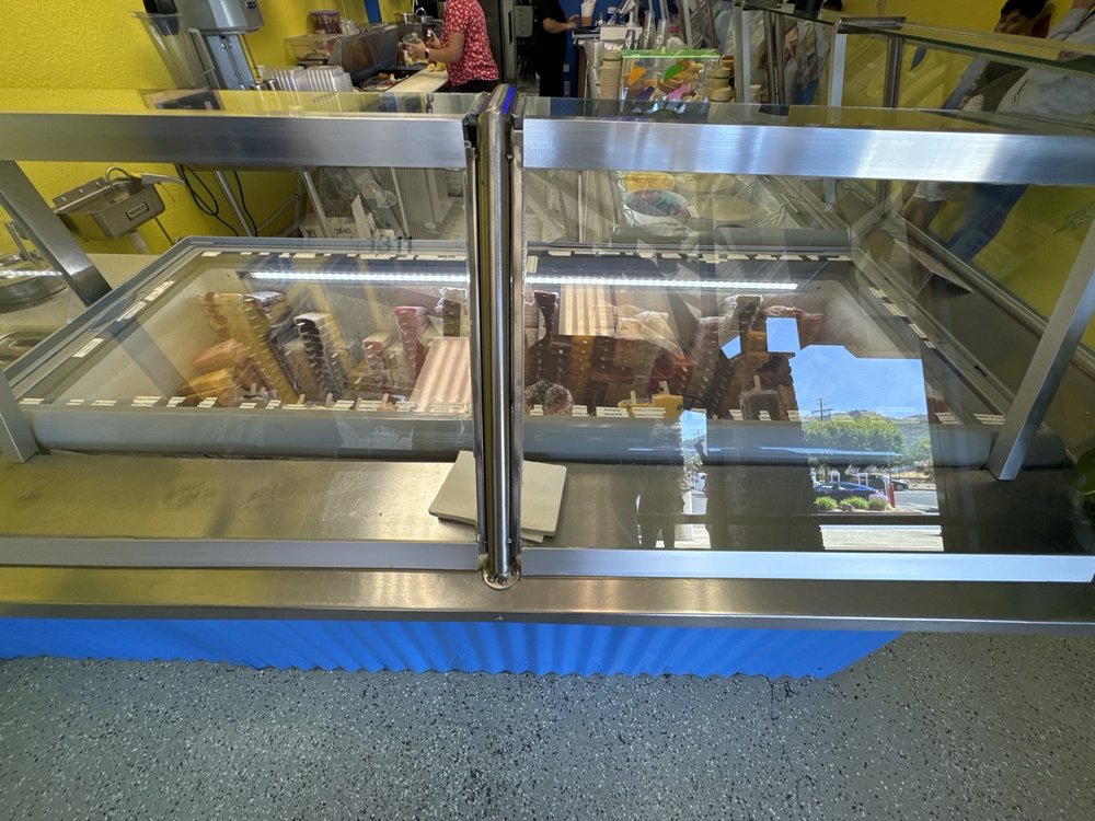 Paleteria Corazón Purépecha - Ukiah Logo