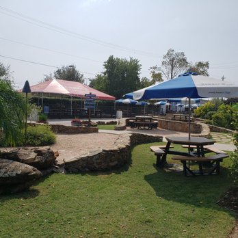 Karbach Brewing - Outdoor restaurant seating where pups can go - Venues & Event Spaces Near Me - Houston, Texas Karbach Brewing - Outdoor restaurant seating where pups can go - Venues & Event Spaces Near Me - Houston, Texas