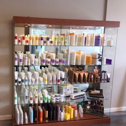 Salon Tsunami - Arrojo Ambassador Salon, Z.One Concept Salon, Brazilian Blowout Certified