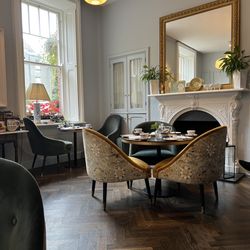 The Wilder Townhouse - The dining room