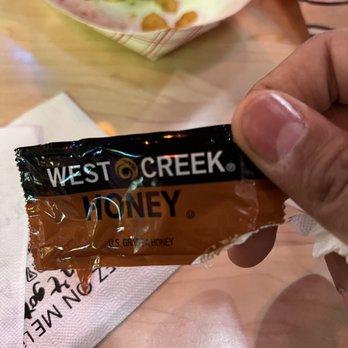 Dave's Hot Chicken - Make sure to get the honey, the taste is amazing. I wish I had that for my breakfast lol - Chicken Shop Near Me - Irvine, California
