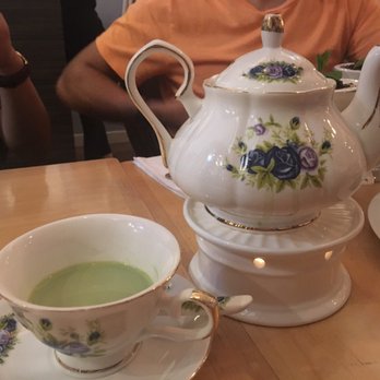Prince Tea House - House Genmaicha - Green Milk Tea - Tea Rooms Near Me - Flushing, New York
