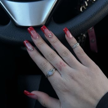 Model Nails - Nails by Joanne - Nail Salons Near Me - Sacramento, California