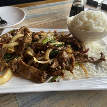 Wu’s House - Mongolian Beef - Sushi Bars Near Me - Mokena, Illinois