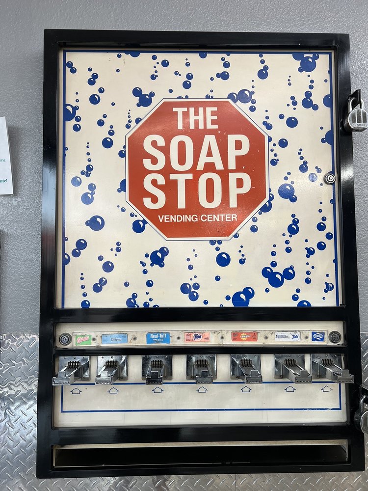 LAUNDROMAT Updated September 2024 13 Photos & 18 Reviews 5626 E