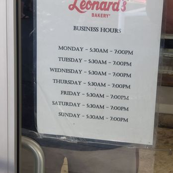 Leonard's Bakery - Bakeries Near Me - Honolulu, Hawaii Leonard's Bakery - Bakeries Near Me - Honolulu, Hawaii
