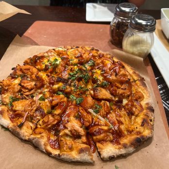 Bricktown Brewery - BBQ Chicken Pizza - Breweries Near Me - Joplin, Missouri
