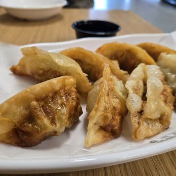 Paik's Noodle - Fried Dumplings 8pc ($8.49) - Korean Near Me - Fresno, California Paik's Noodle - Fried Dumplings 8pc ($8.49) - Korean Near Me - Fresno, California
