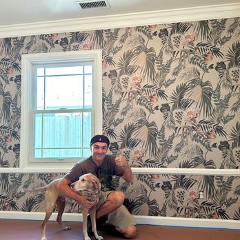 1. Korbin Installer Wall Paper