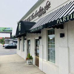 Morkes Chocolates - Storefront
