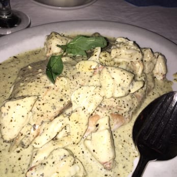 Chef Vola's - Red snapper topped with jumbo colossal crabmeat in pesto champagne cognac cream sauce $37 - Italian Near Me - Atlantic City, New Jersey