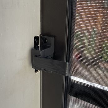 Reliable Doors & Windows - Indoor lock - Windows Installation Near Me - Rancho Cucamonga, California Reliable Doors & Windows - Indoor lock - Windows Installation Near Me - Rancho Cucamonga, California
