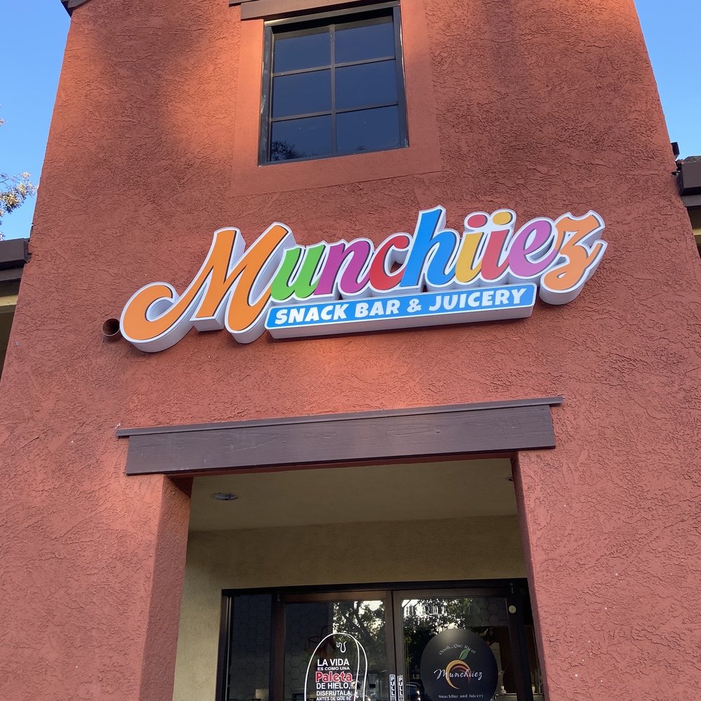 Munchiiez - Front, 7am to 7pm weekday and 9-7 Sunday. - Juice Bars & Smoothies Near Me - San Jose, California Munchiiez - Front, 7am to 7pm weekday and 9-7 Sunday. - Juice Bars & Smoothies Near Me - San Jose, California