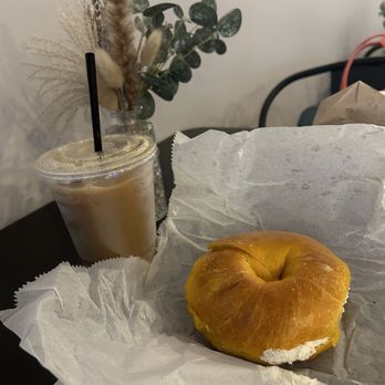 Cai's Cafe - Latte - Coffee & Tea Near Me - Metuchen, New Jersey