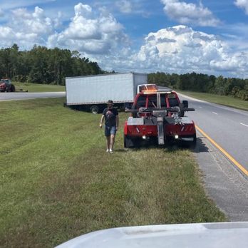 Road Runners Towing & Recovery - 24 hours a day, 7 days a week, 365 days a year! Our Emergency Towing Services are available in the entire Orlando area! - Roadside Assistance Near Me - Ocoee, Florida Road Runners Towing & Recovery - 24 hours a day, 7 days a week, 365 days a year! Our Emergency Towing Services are available in the entire Orlando area! - Roadside Assistance Near Me - Ocoee, Florida