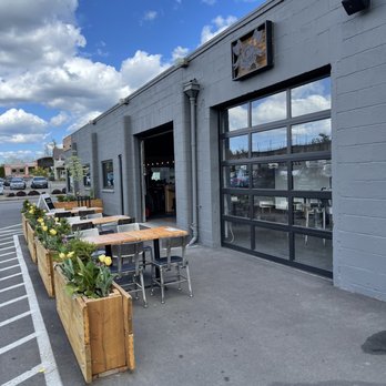 Corner 14 - Beer, Wine & Spirits Near Me - Oregon City, Oregon