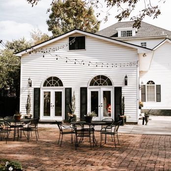 Lillian Gardens - Courtyard - Party & Event Planning Near Me - Newnan, Georgia Lillian Gardens - Courtyard - Party & Event Planning Near Me - Newnan, Georgia