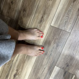 Leg rest for callous removal and final product red toes for the win!