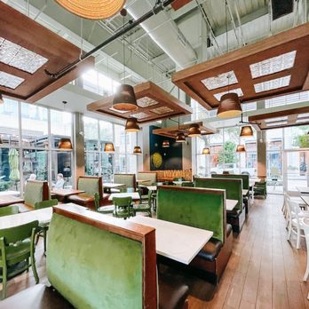 bellagreen - American Near Me - Houston, Texas