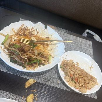 King Noodle - Fried Rice and R1. Mongolian Beef these are after we had finished eating the portions were way bigger than this! - Noodles Near Me - Waco, Texas King Noodle - Fried Rice and R1. Mongolian Beef these are after we had finished eating the portions were way bigger than this! - Noodles Near Me - Waco, Texas