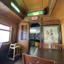 Off The Rail Cafe - Dining coach