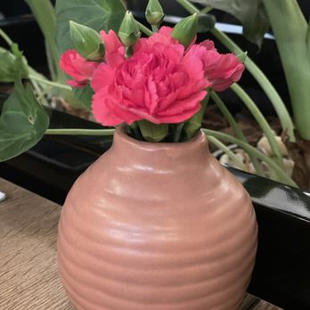 Andaman Thai - Cute table flower - Thai Near Me - Walnut Creek, California Andaman Thai - Cute table flower - Thai Near Me - Walnut Creek, California