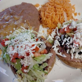 El Rincon De San Miguel - Sopes - Mexican Near Me - San Angelo, Texas