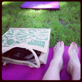 Yoga In Lake Eola Park - Yoga Near Me - Orlando, Florida Yoga In Lake Eola Park - Yoga Near Me - Orlando, Florida