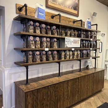 MilkShake Factory Downtown - Desserts Near Me - Pittsburgh, Pennsylvania