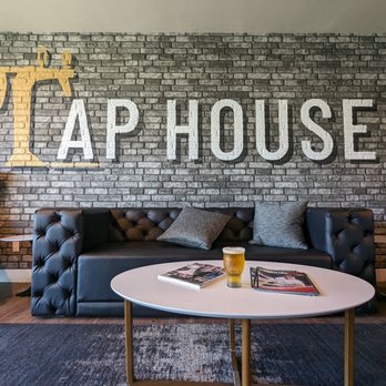 Tap House at Bartley Cavanaugh - Inside seating area - Bars Near Me - Sacramento, California Tap House at Bartley Cavanaugh - Inside seating area - Bars Near Me - Sacramento, California