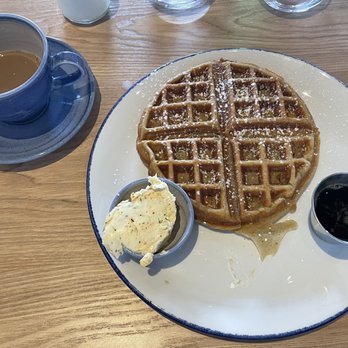 Bluebird Kitchen - Brunch! - Cocktail Bars Near Me - Bellmore, New York