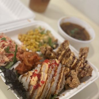 Kawaii Tea Time - Crispy Chicken bento box; mashed potatoes with braised beef gravy - Coffee & Tea Near Me - Omaha, Nebraska Kawaii Tea Time - Crispy Chicken bento box; mashed potatoes with braised beef gravy - Coffee & Tea Near Me - Omaha, Nebraska