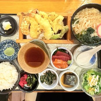 Rinka - Shrimp tempura teishoku - Japanese Near Me - Honolulu, Hawaii