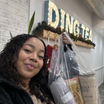 Ding Tea Eagle Rock - Milk Tea for the crew! - Bubble Tea Near Me - Los Angeles, California