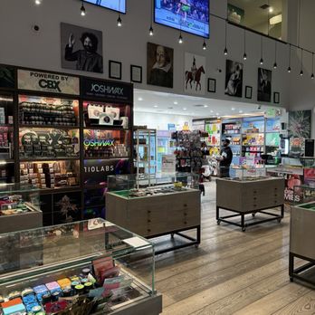 Atrium - Cannabis Dispensaries Near Me - Woodland Hills, California Atrium - Cannabis Dispensaries Near Me - Woodland Hills, California