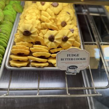 Freed's Bakery - Fudge Butter Cookie - Bakeries Near Me - Las Vegas, Nevada