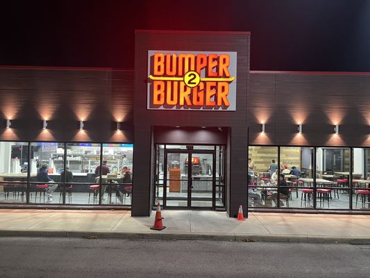 BUMPER 2 BURGER - Updated January 2026 - 65 Photos & 95 Reviews - 966
