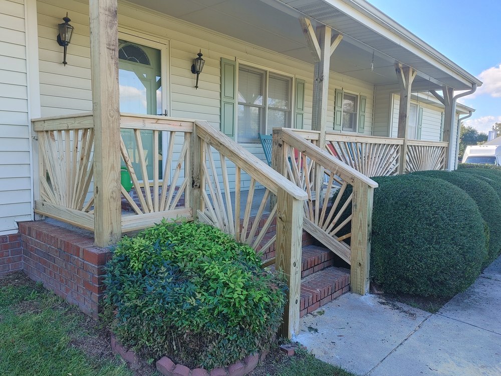 Slide of M&M Construction Solutions