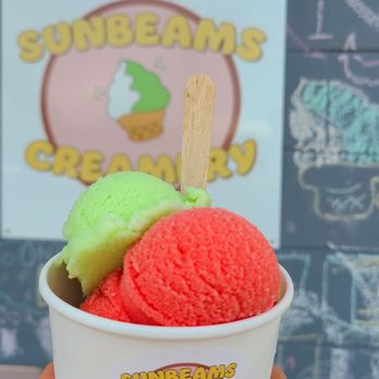 Sunbeams Creamery - Strawberry and Green River - Desserts Near Me - Wahiawa, Hawaii